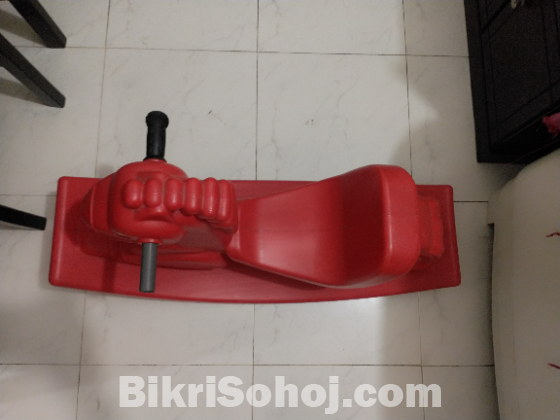 রকিং হর্স, দোলনা ও রাইডার কার